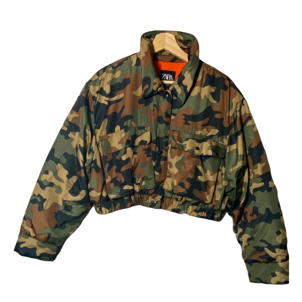 Zara Camo Down Crop Jacket Size Large
